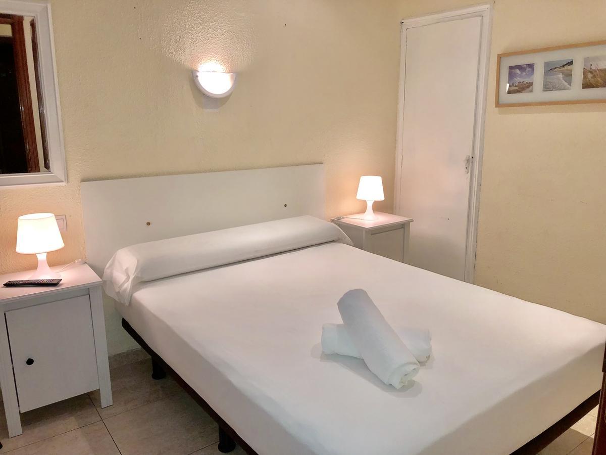 Hostal Arriaza Madrid Esterno foto