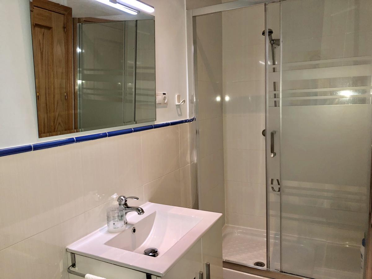 Hostal Arriaza Madrid Esterno foto
