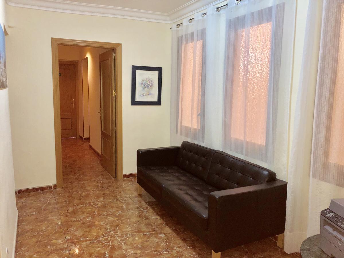 Hostal Arriaza Madrid Esterno foto