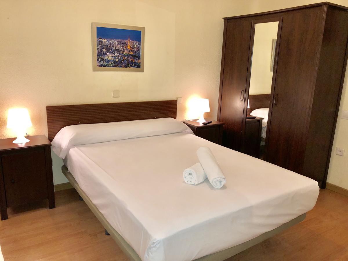 Hostal Arriaza Madrid Esterno foto