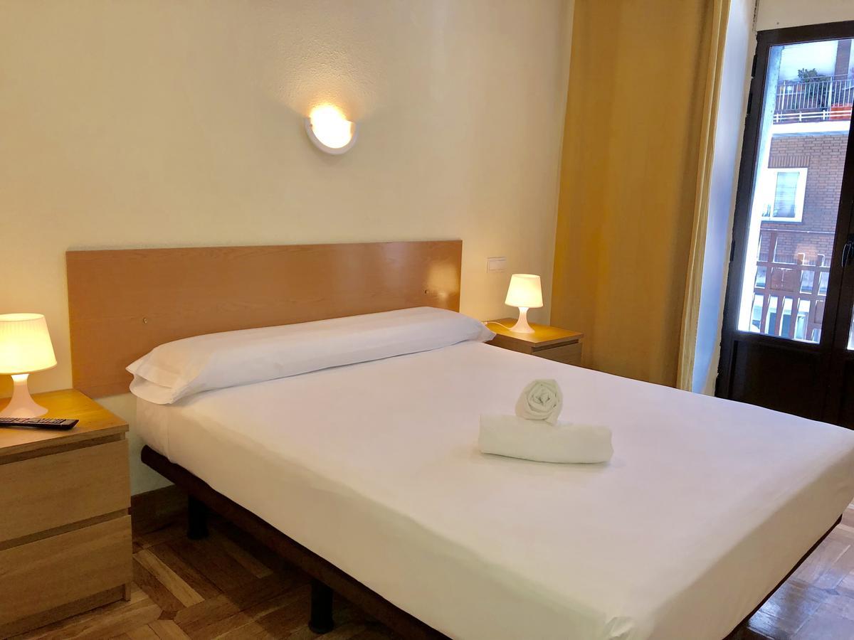 Hostal Arriaza Madrid Esterno foto
