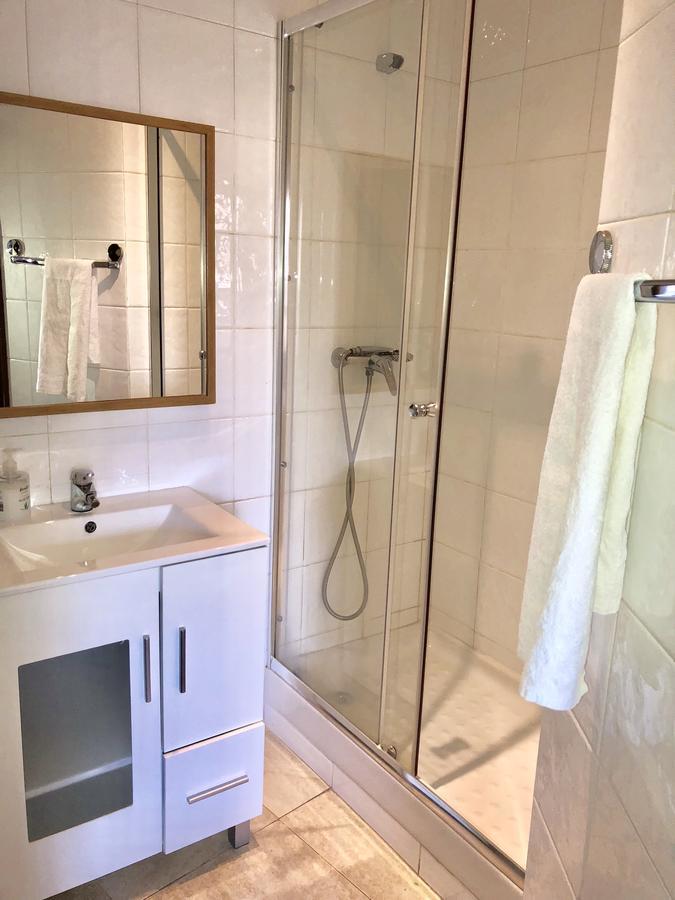 Hostal Arriaza Madrid Esterno foto